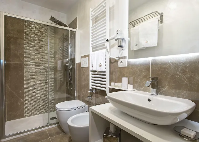 Relais De L'opera 4*