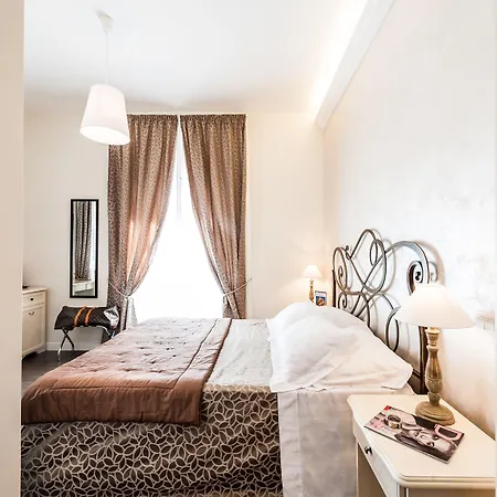 Relais De L'opera Bed & Breakfast 4*